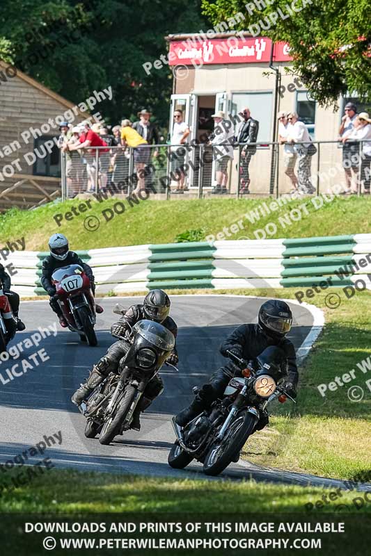 cadwell park;cadwell park photographs;cadwell trackday photographs;enduro digital images;event digital images;eventdigitalimages;peter wileman photography;racing digital images;trackday digital images;trackday photos